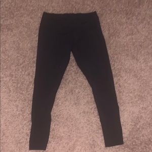 Lululemon black leggings